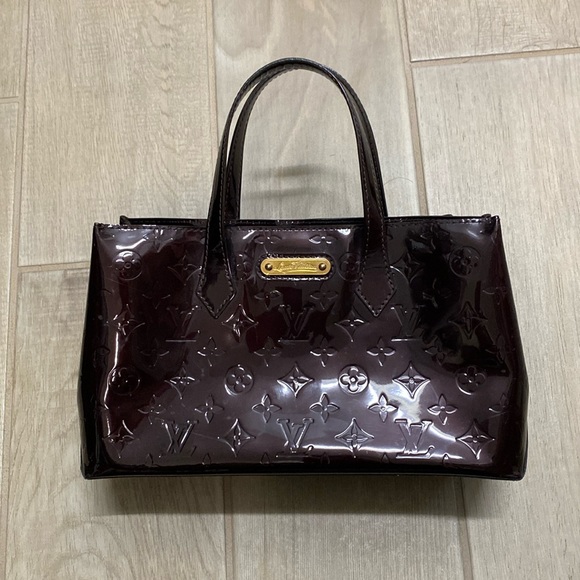 Louis Vuitton Handbags - Louis Vuitton PM Wilshire